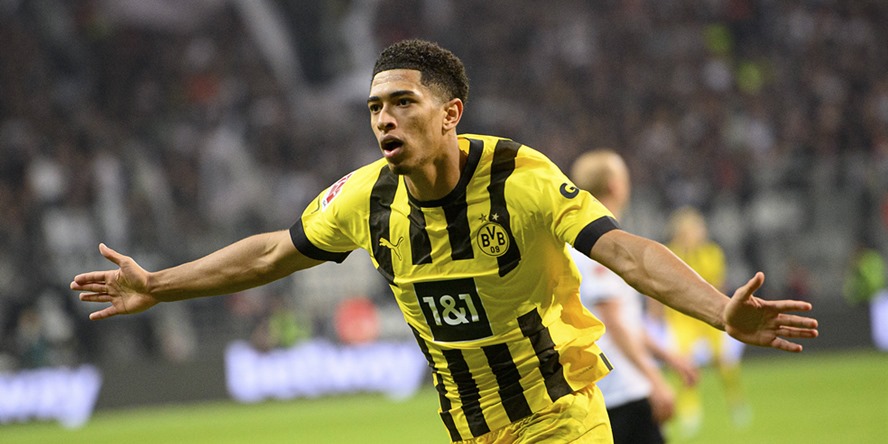 Transfergerüchte: Gladbach zeigt „keine Initiative“ – Ausstiegsklausel bei Bellingham? – zwei Bayern-Stars bei Top-Klubs auf der Liste